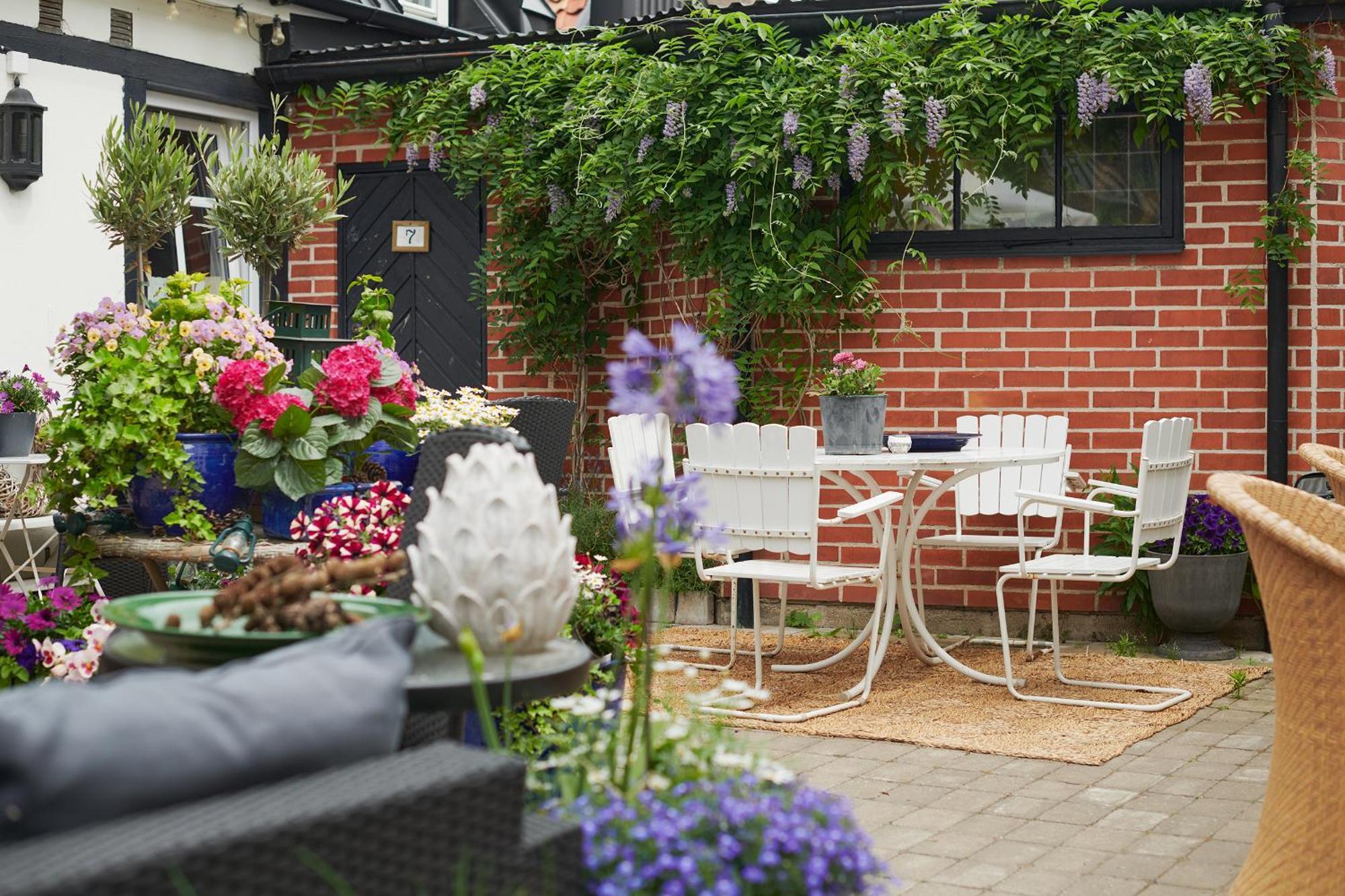 Hotell Baeckagarden Ystad Exterior photo